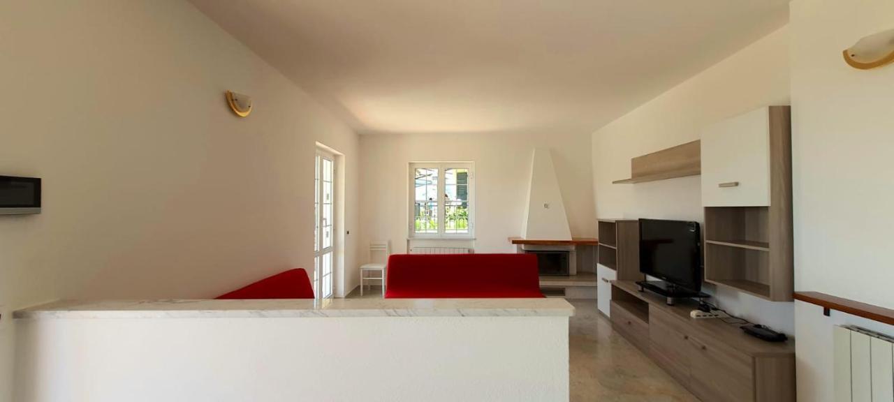 Casa Del Sole #Bluchalet Appartement Leivi Buitenkant foto